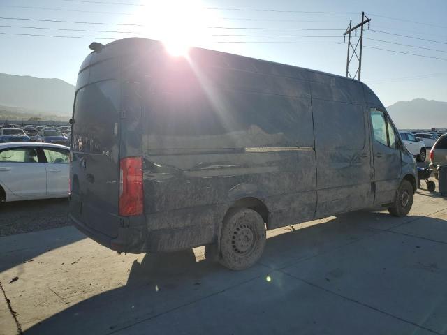 Photo 3 from auction – 2019 MERCEDES-BENZ SPRINTER 2 with VIN WD4PF1CDXKP134273