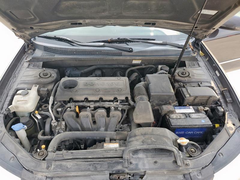 Photo 11 from auction – 2009 HYUNDAI SONATA SE with VIN 5NPEU46C99H476086