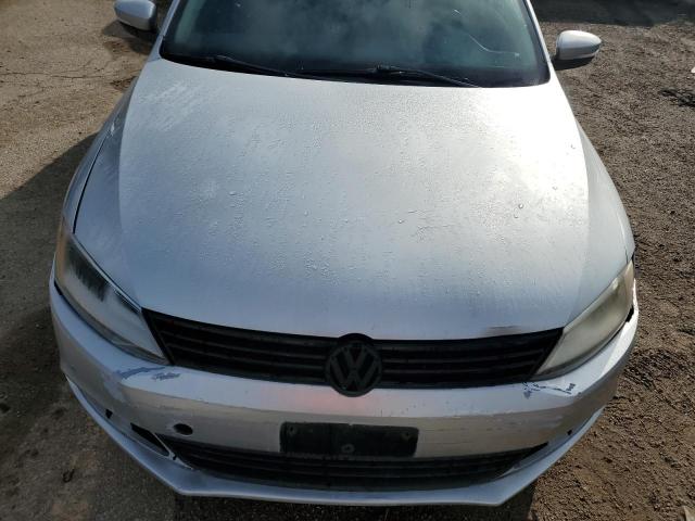 Photo 11 from auction – 2013 VOLKSWAGEN JETTA with VIN 3VWDK7AJ2DM417339