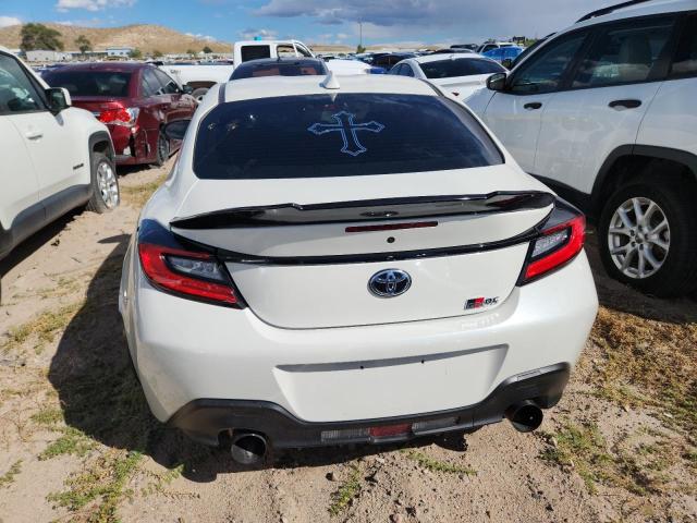 Photo 6 from auction – 2024 TOYOTA GR 86 with VIN JF1ZNBB10R9754752