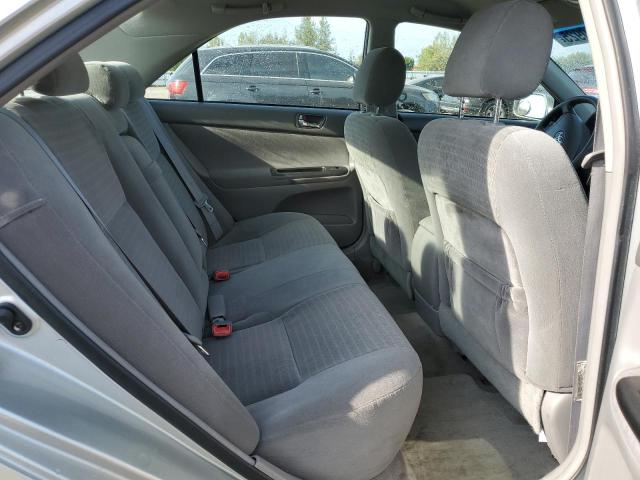 Photo 10 from auction – 2005 TOYOTA CAMRY LE with VIN 4T1BF32K05U103826