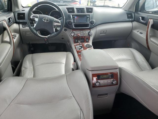 Photo 8 from auction – 2013 TOYOTA HIGHLANDER with VIN 5TDYK3EH1DS141806