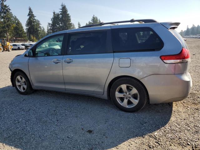 Photo 2 from auction – 2014 TOYOTA SIENNA LE with VIN 5TDKK3DC6ES463760