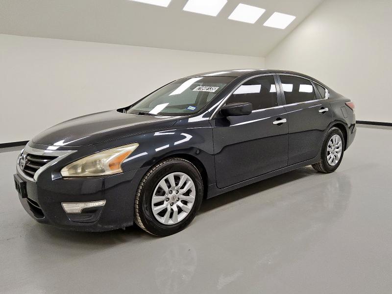 NISSAN ALTIMA 2.5 2014 with VIN 1N4AL3AP5EN223451 - Photo from auction