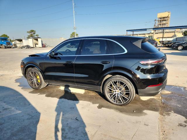 Photo 2 from auction – 2019 PORSCHE CAYENNE with VIN WP1AA2AY7KDA18779
