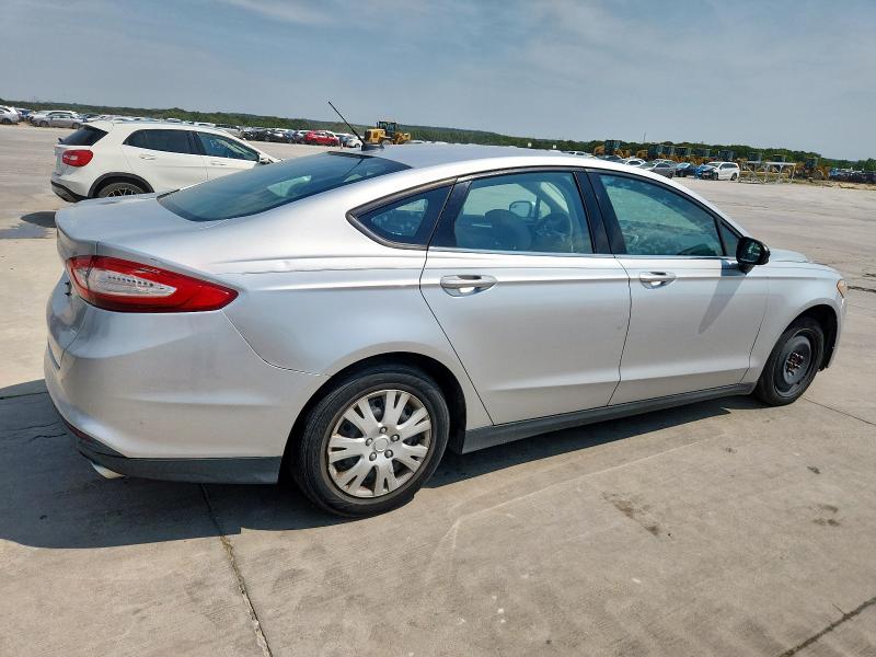 Photo 3 from auction – 2013 FORD FUSION S with VIN 3FA6P0G73DR273051