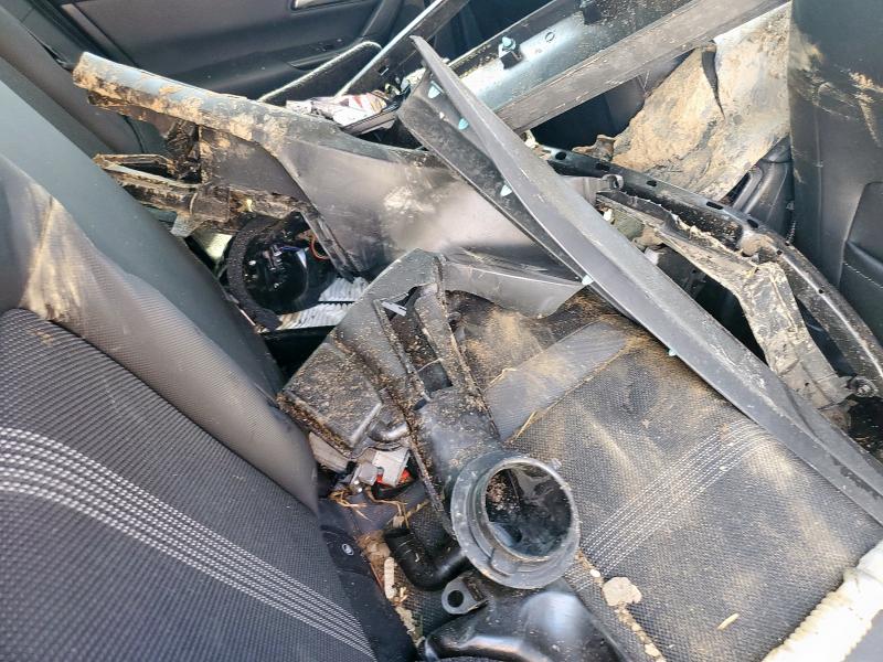 Photo 12 from auction – 2023 MAZDA CX-50 SELE with VIN 7MMVABAM3PN145241