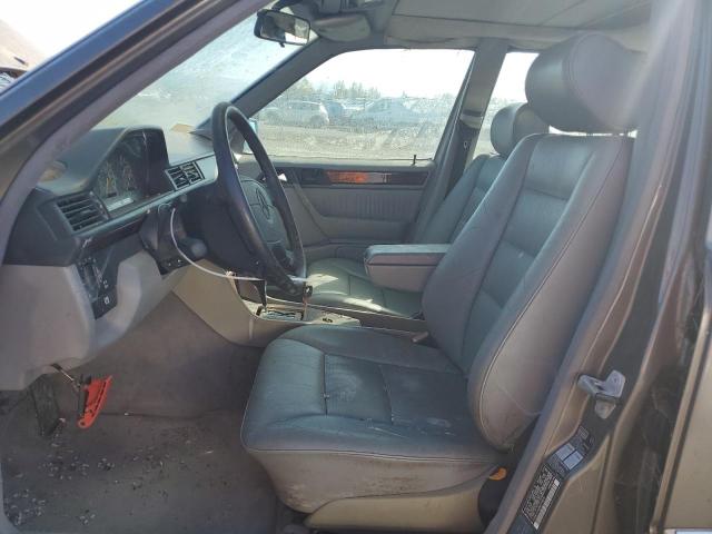 Photo 7 from auction – 1994 MERCEDES-BENZ E 420 with VIN WDBEA34E8RC018072