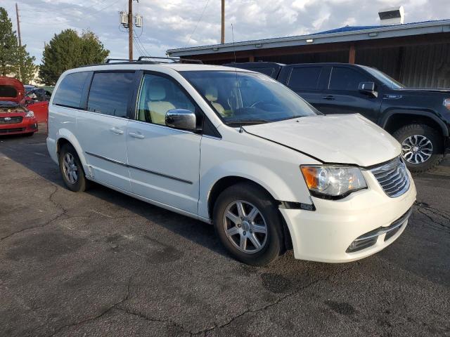 Photo 4 from auction – 2011 CHRYSLER TOWN & COU with VIN 2A4RR8DG7BR796574