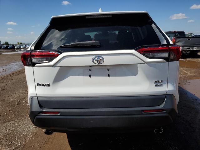 Photo 6 from auction – 2019 TOYOTA RAV4 XLE with VIN 2T3P1RFV5KW043251