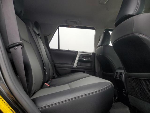 Photo 11 from auction – 2019 TOYOTA 4RUNNER SR5 with VIN JTEBU5JR7K5664255