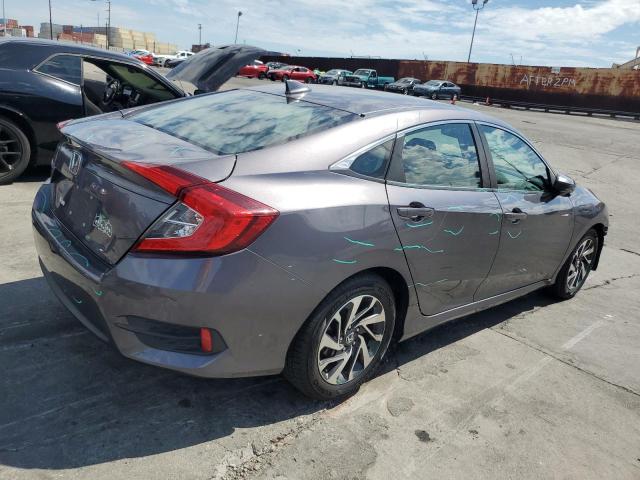 Photo 3 from auction – 2018 HONDA CIVIC EX with VIN 2HGFC2F74JH522856