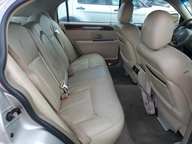 Photo 10 from auction – 2004 LINCOLN TOWN CAR U with VIN 1LNHM83W14Y682136