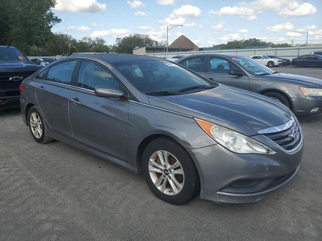 Photo 4 from auction – 2014 HYUNDAI SONATA GLS with VIN 5NPEB4AC6EH888697
