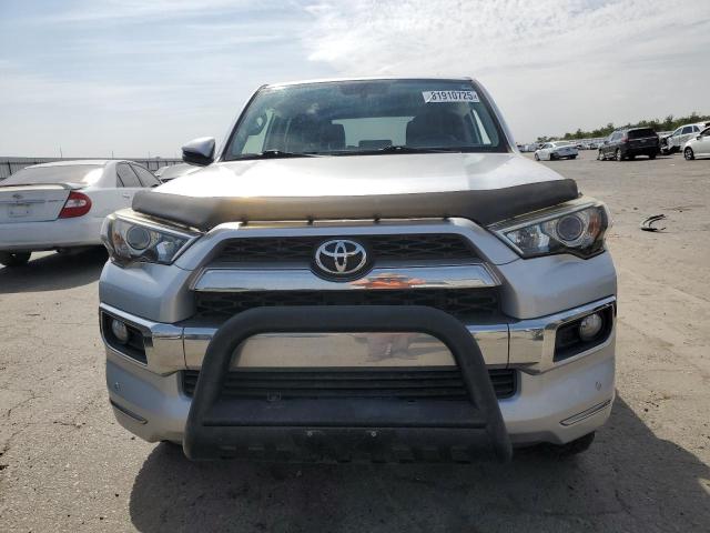 Photo 5 from auction – 2014 TOYOTA 4RUNNER SR5 with VIN JTEBU5JR7E5153245