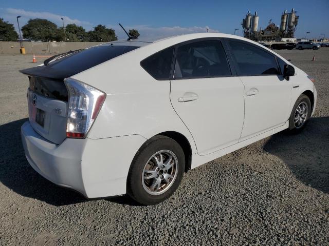 Photo 3 from auction – 2011 TOYOTA PRIUS with VIN JTDKN3DUXB5315256