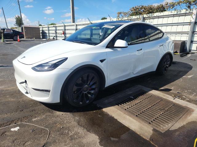 TESLA MODEL Y 2022 with VIN 7SAYGDEF3NF506811 - Photo from auction