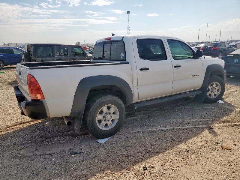 Photo 3 from auction – 2012 TOYOTA TACOMA DOU with VIN 5TFLU4EN7CX035580