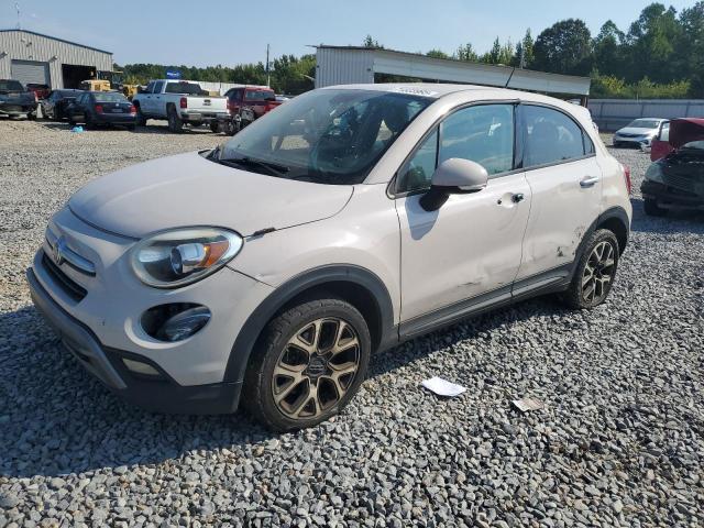 FIAT 500X TREKK 2016 with VIN ZFBCFXCT0GP333233 - Photo from auction