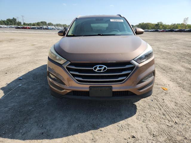 Photo 5 from auction – 2016 HYUNDAI TUCSON SE with VIN KM8J33A47GU135408