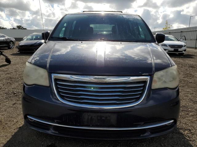 Photo 5 from auction – 2013 CHRYSLER TOWN & COU with VIN 2C4RC1BG1DR714892