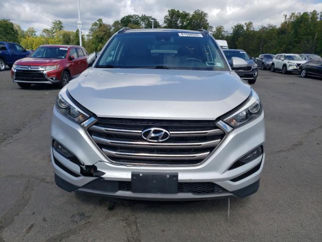 Photo 5 from auction – 2016 HYUN TUCSON LIMITED with VIN KM8J3CA21GU137945