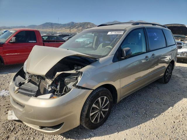 TOYOTA SIENNA CE 2004 with VIN 5TDZA23C34S011745 - Photo from auction