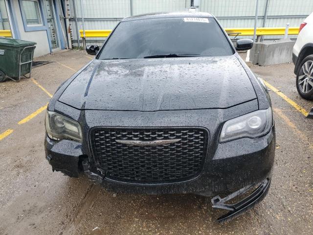 Photo 5 from auction – 2016 CHRYSLER 300 S with VIN 2C3CCABG0GH269839