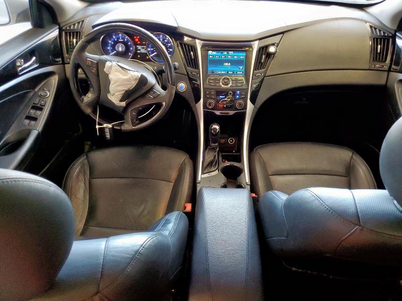 Photo 8 from auction – 2012 HYUNDAI SONATA SE with VIN 5NPEC4AC6CH471588