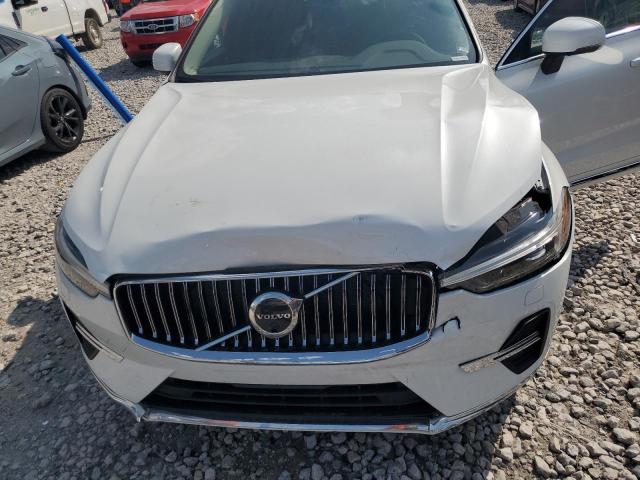 Photo 12 from auction – 2023 VOLVO XC60 PLUS with VIN YV4L12RN3P1374737