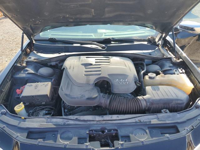 Photo 11 from auction – 2019 CHRYSLER 300 LIMITE with VIN 2C3CCAKG1KH706305