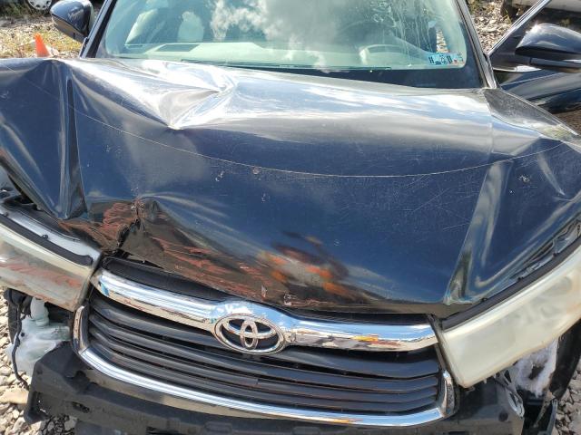 Photo 12 from auction – 2015 TOYOTA HIGHLANDER LE with VIN 5TDBKRFHXFS167539