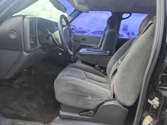 Photo 7 from auction – 2005 CHEVROLET SILVERADO with VIN 2GCEC13TX51355889