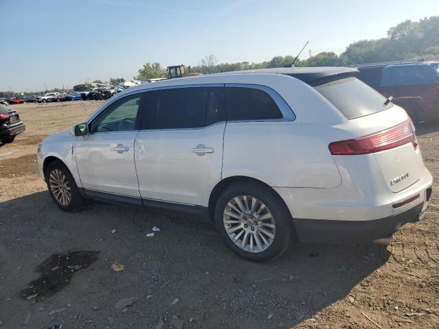 Photo 2 from auction – 2010 LINCOLN MKT with VIN 2LMHJ5AR8ABJ28139