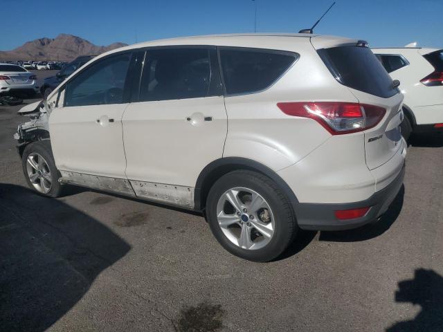 Photo 2 from auction – 2016 FORD ESCAPE SE with VIN 1FMCU0GX1GUB38696