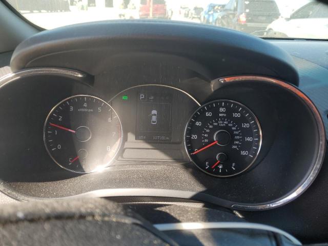 Photo 9 from auction – 2017 KIA FORTE LX with VIN 3KPFL4A70HE047374