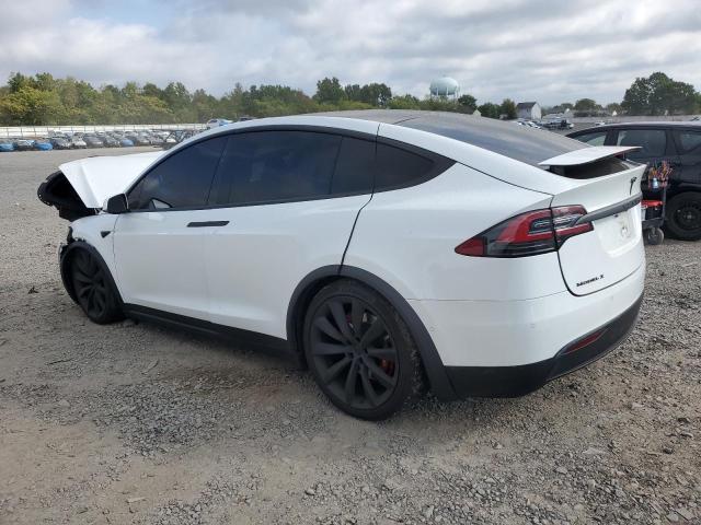 Photo 2 from auction – 2017 TESLA MODEL X with VIN 5YJXCBE24HF042325