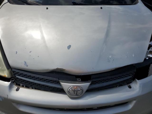 Photo 12 from auction – 2004 TOYOTA SIENNA CE with VIN 5TDZA23C24S192336