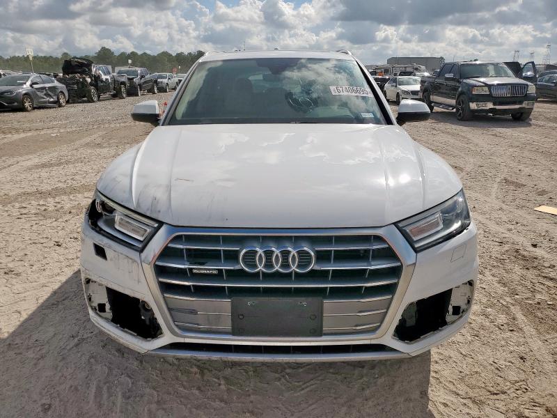 Photo 5 from auction – 2019 AUDI Q5 PREMIUM with VIN WA1ANAFY1K2073050
