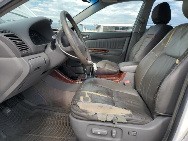Photo 7 from auction – 2004 TOYOTA CAMRY with VIN JTDBF32K940155868
