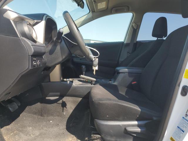 Photo 7 from auction – 2015 TOYOTA RAV4 LE with VIN JTMBFREV5FD168024