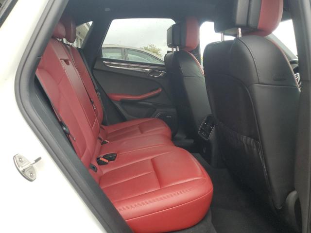 Photo 10 from auction – 2017 PORSCHE MACAN GTS with VIN WP1AG2A55HLB55173