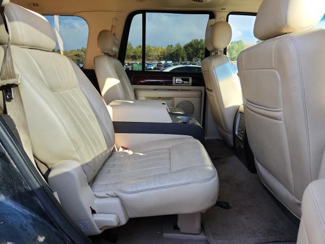 Photo 11 from auction – 2003 LINCOLN NAVIGATOR with VIN 5LMFU28RX3LJ08909