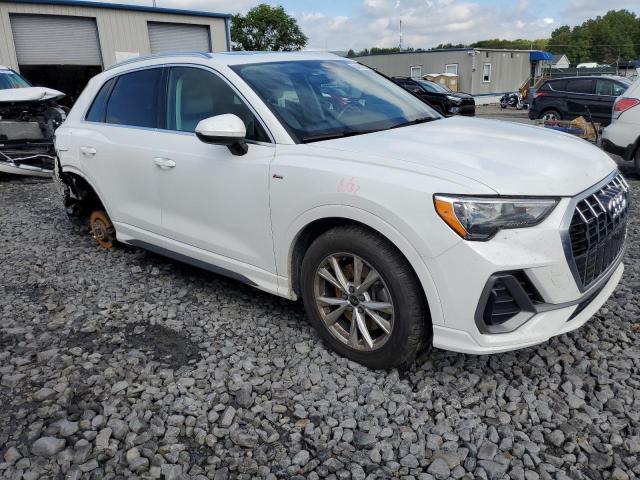 Photo 4 from auction – 2022 AUDI Q3 PREMIUM with VIN WA1DECF33N1068097