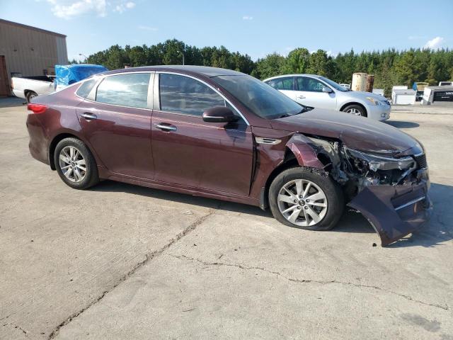 Photo 4 from auction – 2017 KIA OPTIMA LX with VIN 5XXGT4L32HG135042