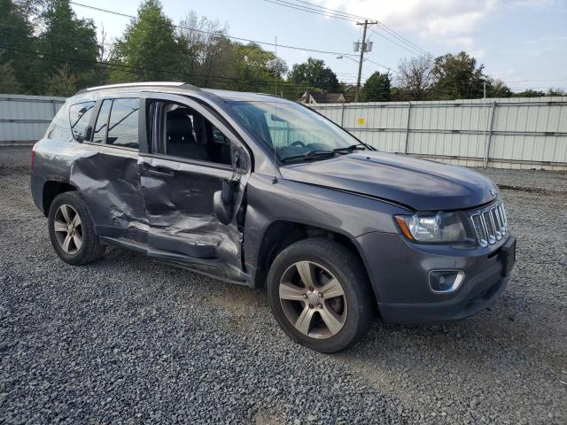 Photo 4 from auction – 2017 JEEP COMPASS LATITUDE with VIN 1C4NJDEB8HD168042