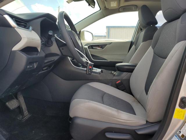 Photo 7 from auction – 2019 TOYOTA RAV4 XLE with VIN JTMP1RFV1KJ008916