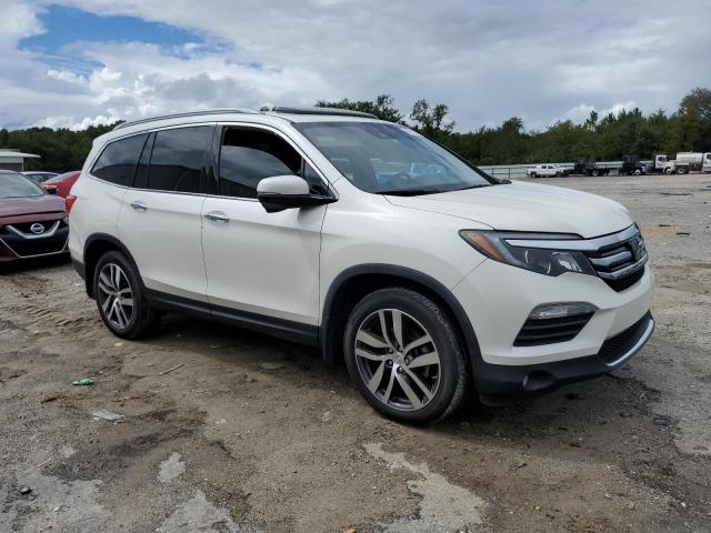 Photo 4 from auction – 2017 HONDA PILOT TOUR with VIN 5FNYF6H98HB034000