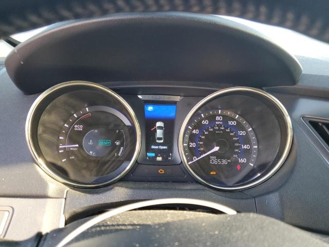 Photo 9 from auction – 2011 HYUNDAI SONATA HYB with VIN KMHEC4A46BA007694