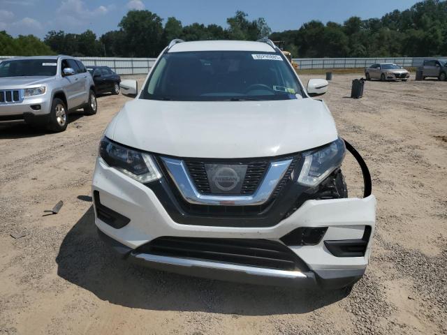 Photo 5 from auction – 2017 NISSAN ROGUE S with VIN KNMAT2MV0HP597456